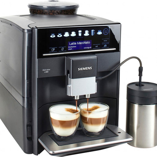 Kaffeevollautomat EQ6 plus s400 TE654509DE, Doppeltassenfunktion, Keramikmahlwerk, viele Kaffeespezialitäten, automatische Dampfreinigung, saphirschwarz